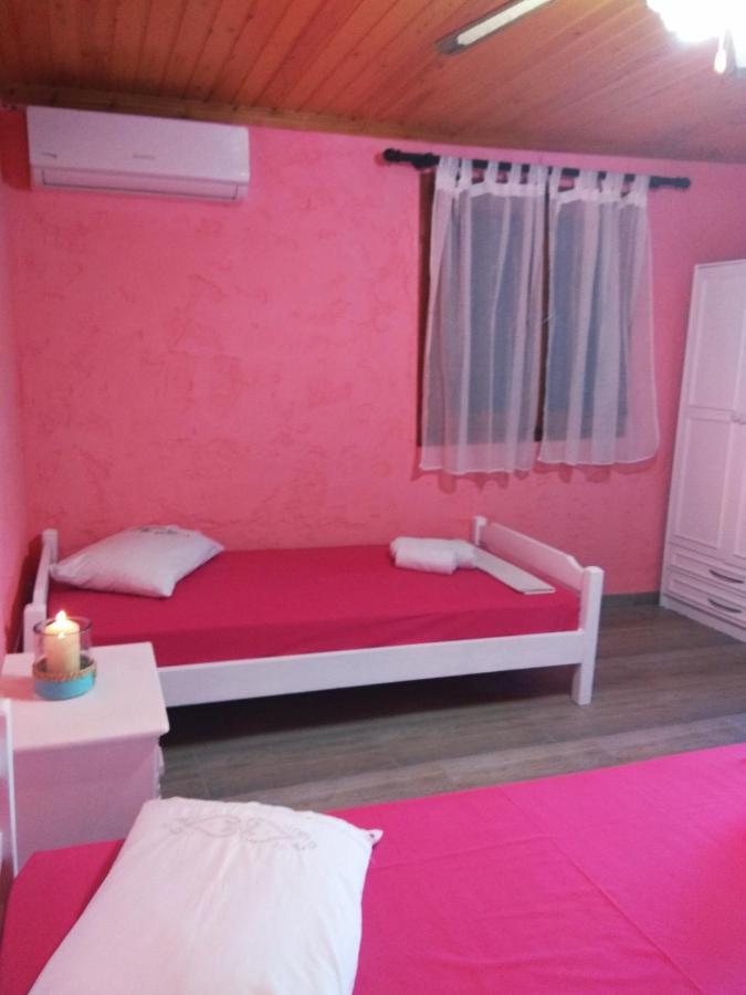 Farma Giannis Apartment Sarti